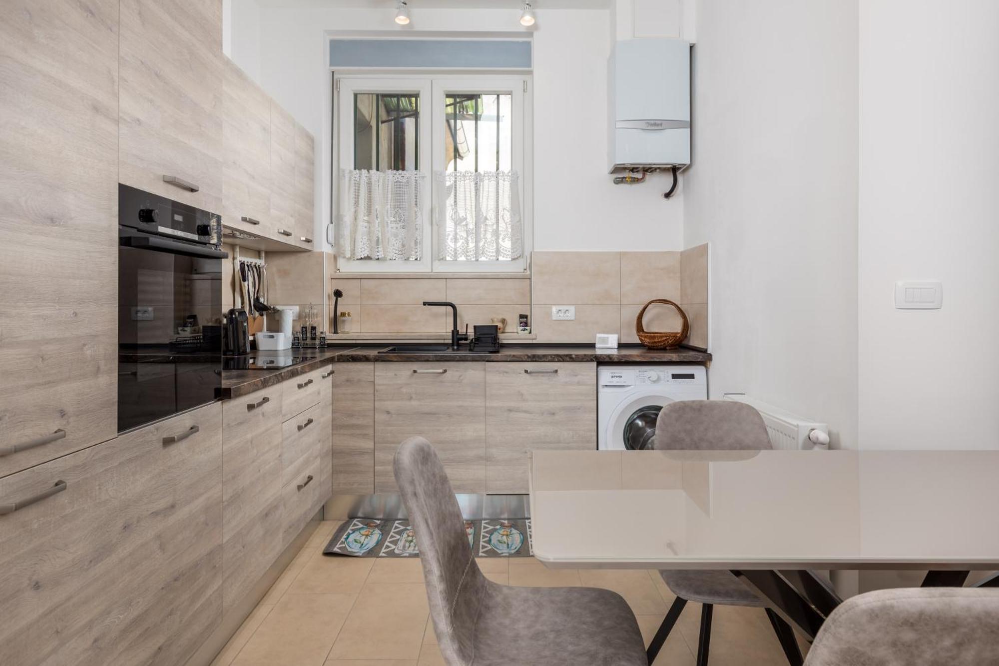 Vera Apartment リエカ エクステリア 写真